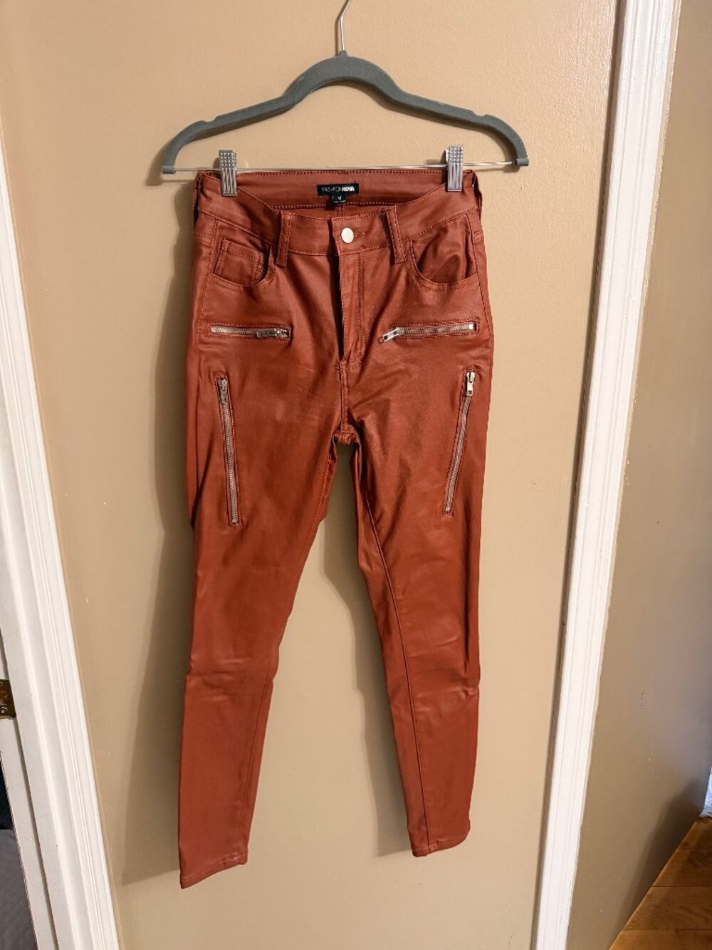 Fashion Nova Faux Jeans M